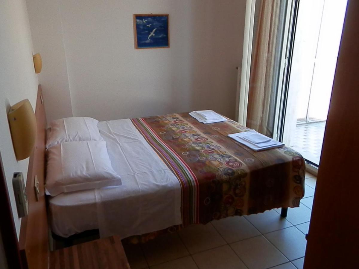 B&B Attico Mare Σαν Μπενεντέτο ντελ Τρόντο Εξωτερικό φωτογραφία