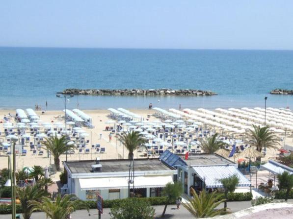 B&B Attico Mare Σαν Μπενεντέτο ντελ Τρόντο Εξωτερικό φωτογραφία